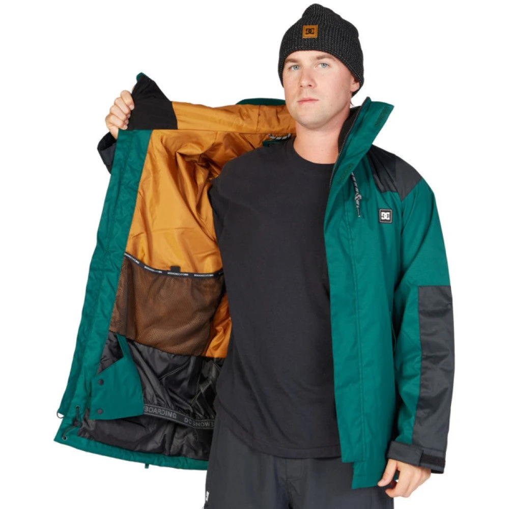 DC Anchor Snowboard Jacket 13 DC Anchor Snowboard Jacket - Image 11